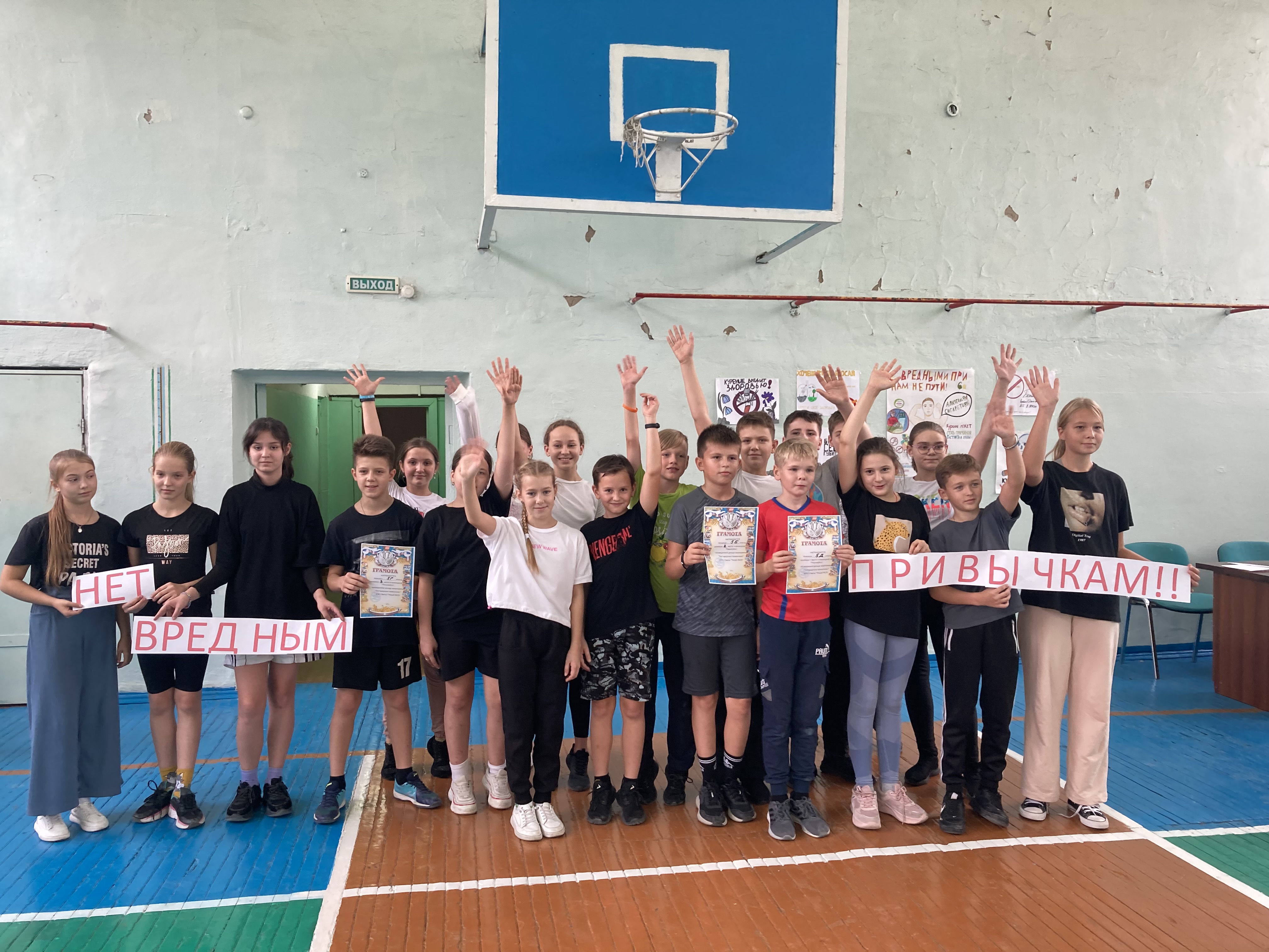 Турнир по пионерболу.