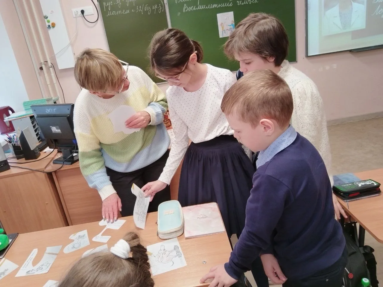 Школьный книжный марафон «Познакомимся?».